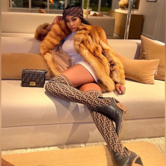 SUPER RARE!🖤🤎Authentic Fendi Zucca FF Thigh High Western Sock Boots 40 Tobacco - Picture 2 of 16